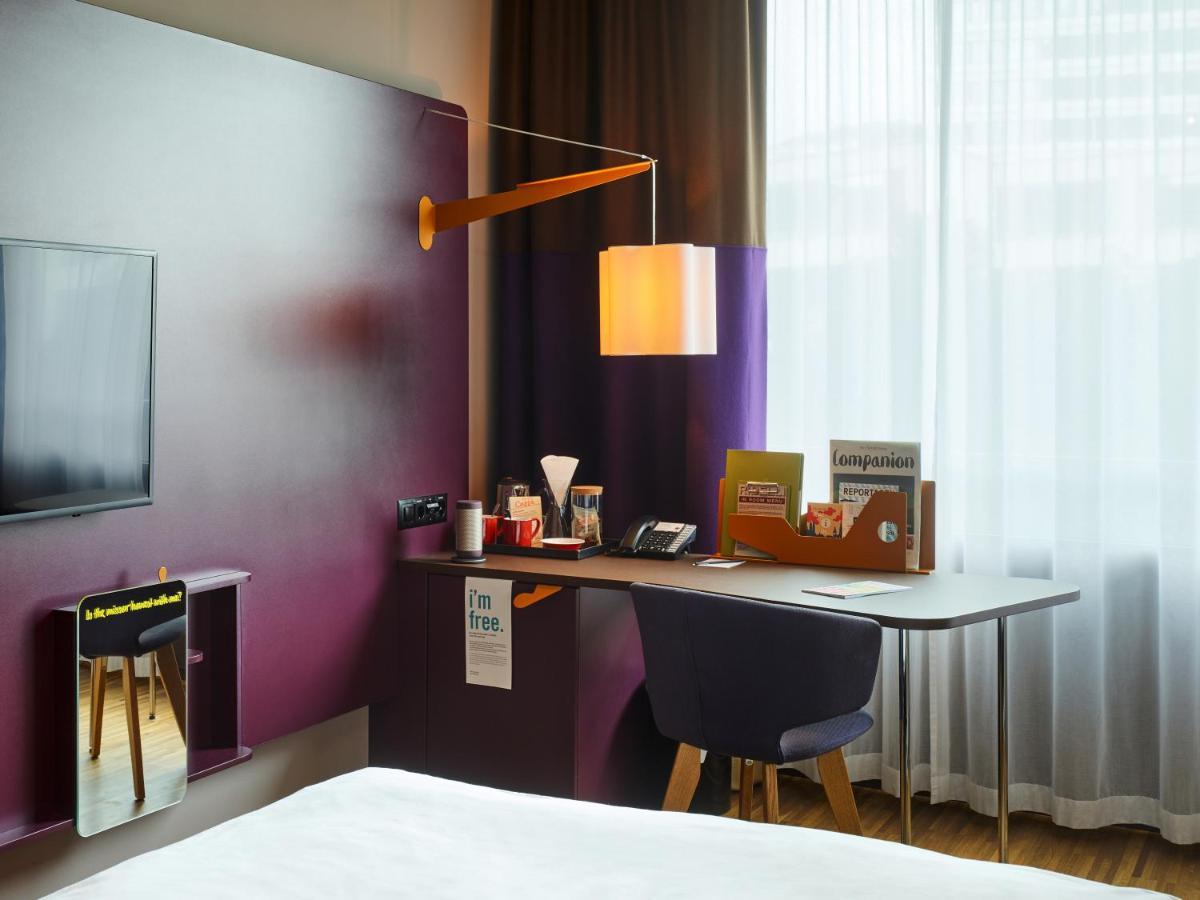 Otel 25hours West 4*